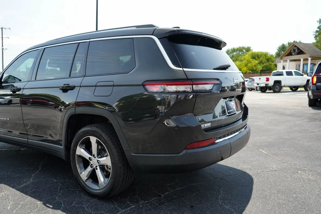 Jeep Grand Cherokee L photo 23