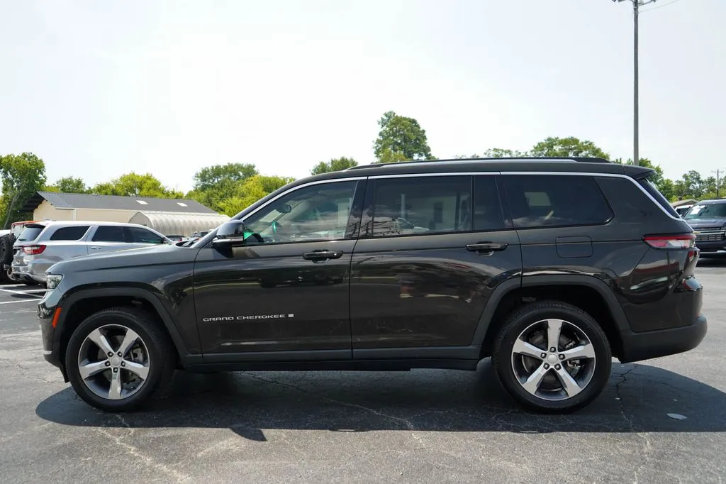 Jeep Grand Cherokee L photo 26