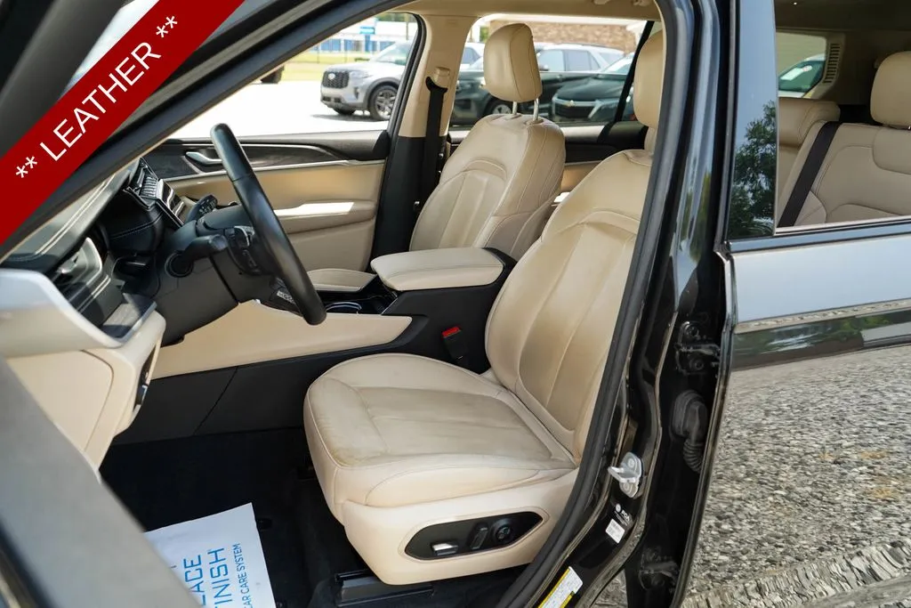 Jeep Grand Cherokee L photo 6