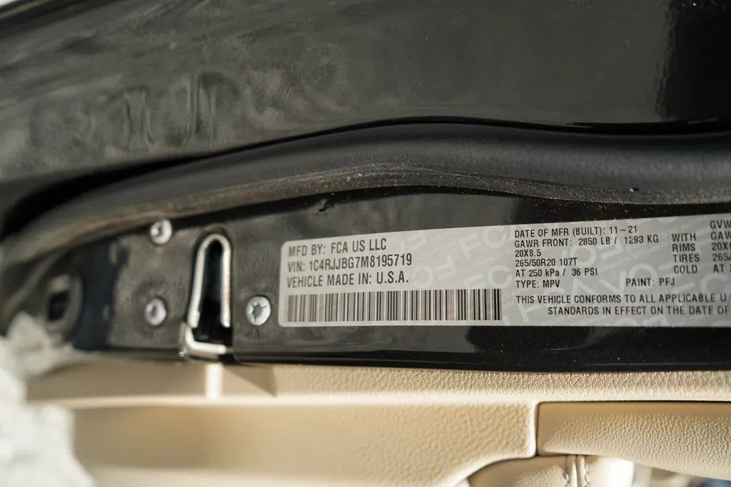 Jeep Grand Cherokee L photo 43