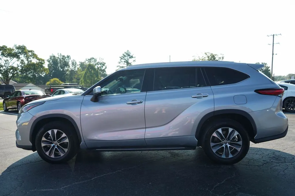 Toyota Highlander photo 25