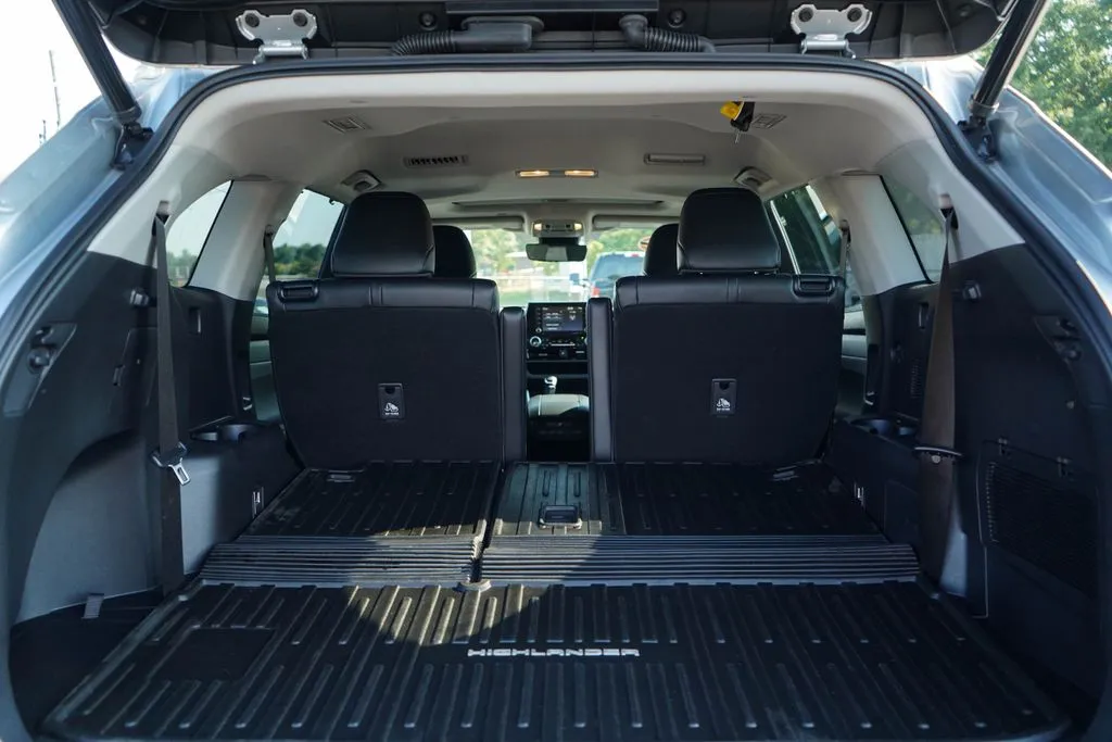 Toyota Highlander photo 21