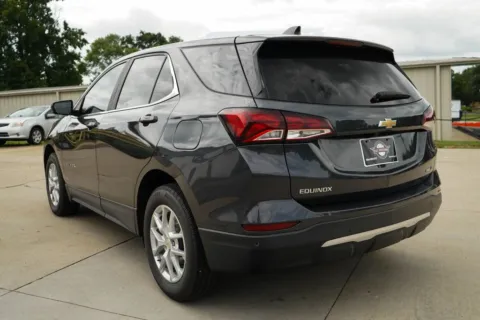 More photos of 2023 Chevrolet Equinox LT at TLC Motors, SC