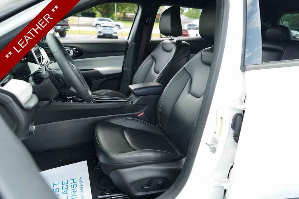 Jeep Compass photo 6