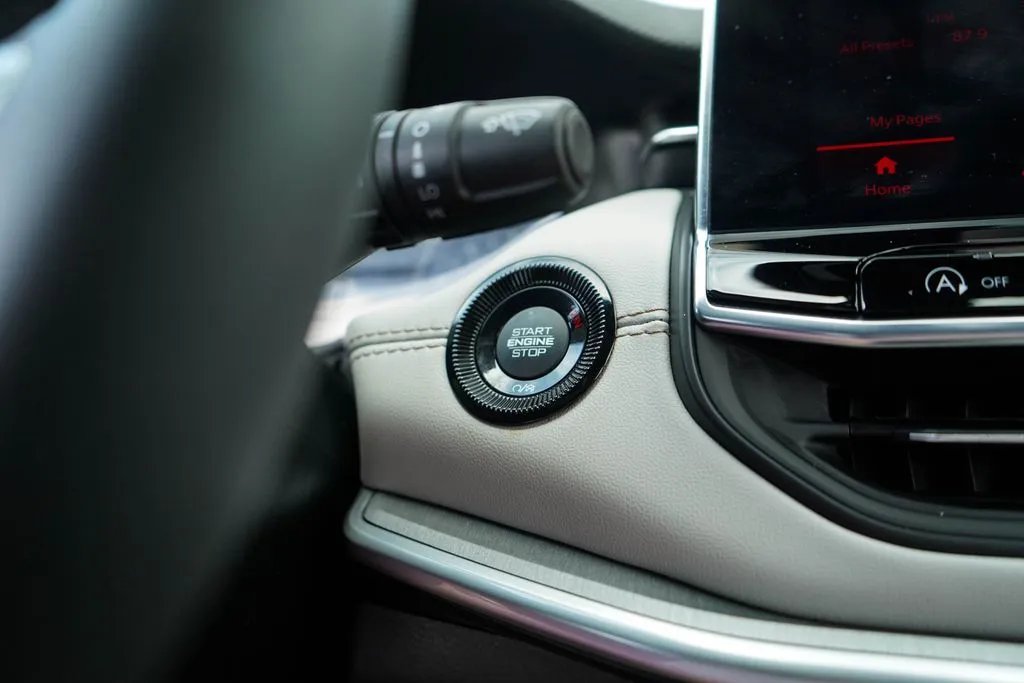 Jeep Compass photo 28