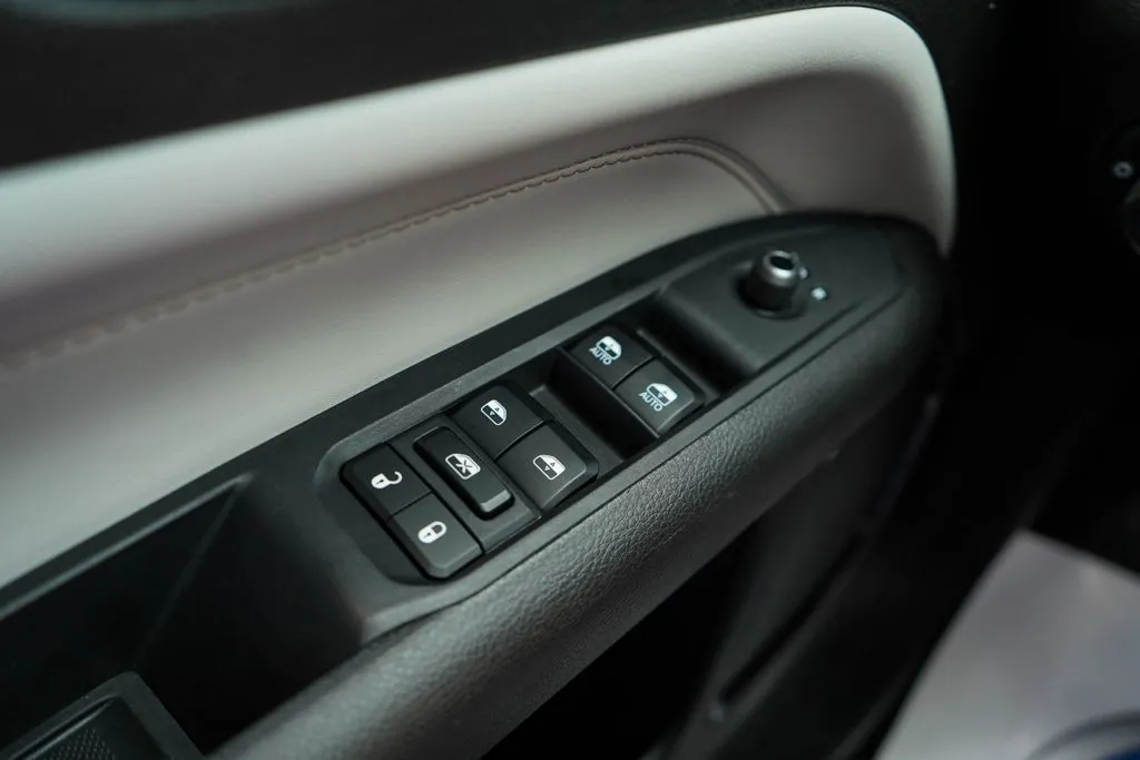 Jeep Compass photo 30