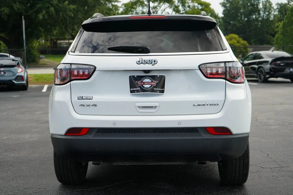 Jeep Compass photo 19