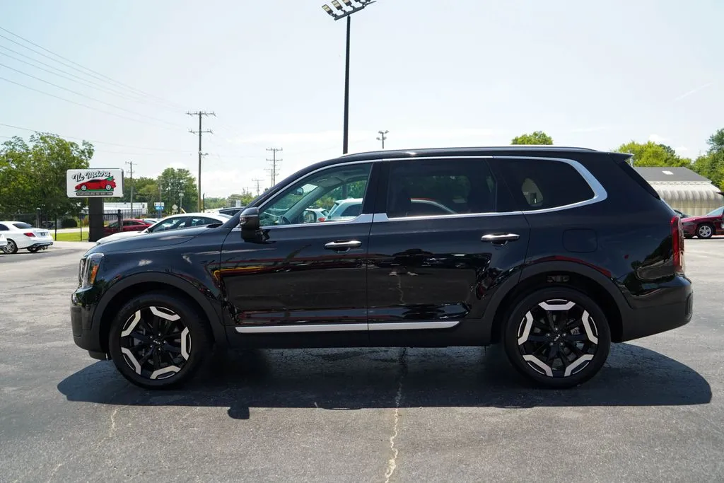 Kia Telluride photo 25