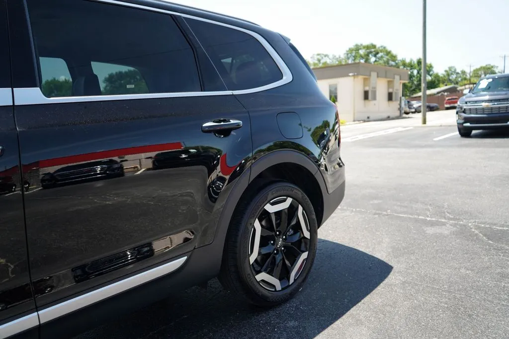 Kia Telluride photo 23