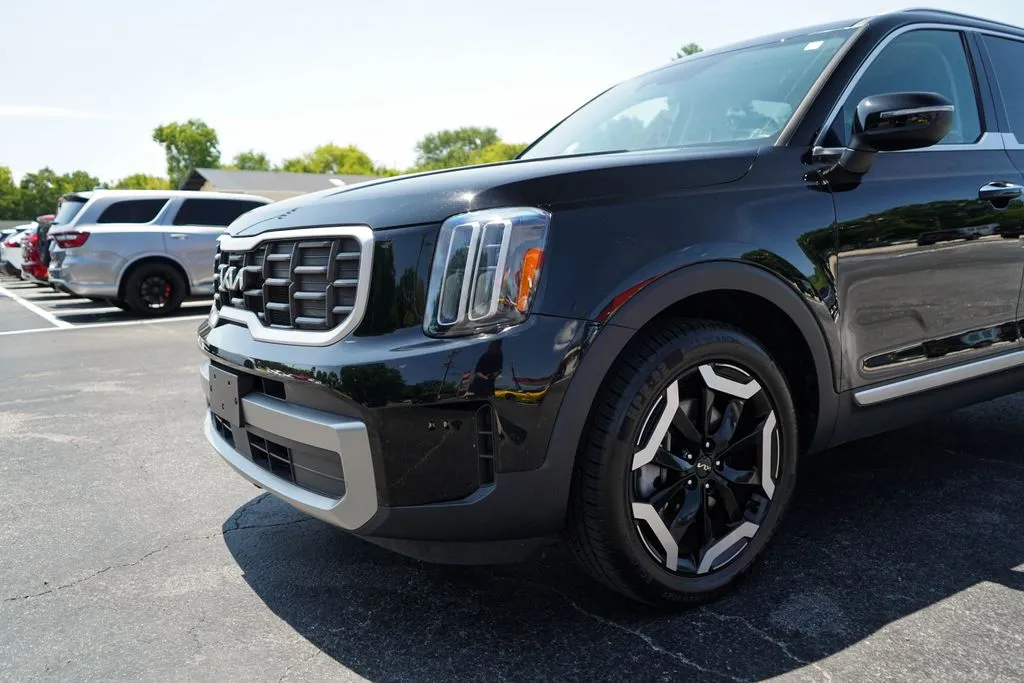 Kia Telluride photo 18