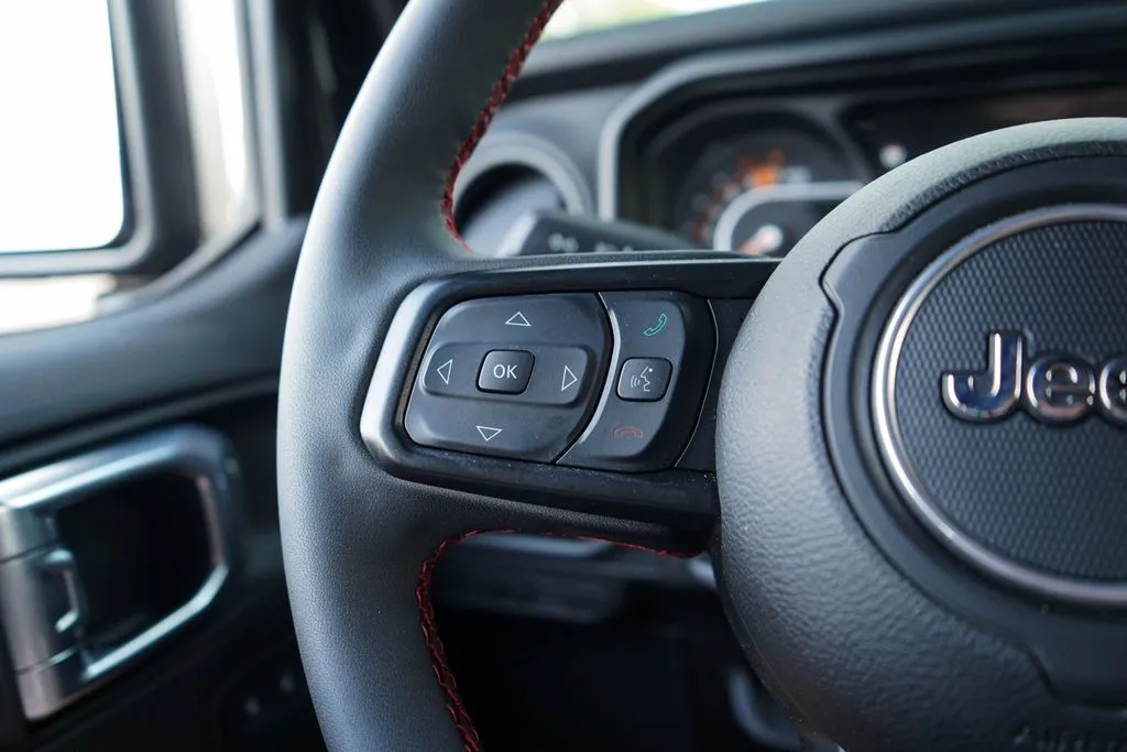 Jeep Wrangler photo 31