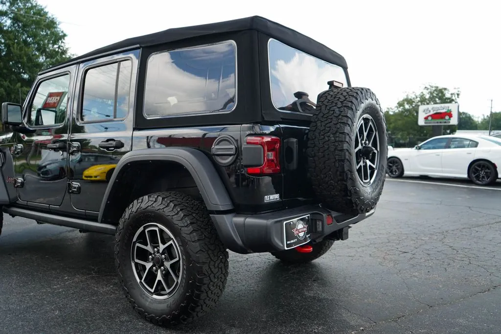 Jeep Wrangler photo 22