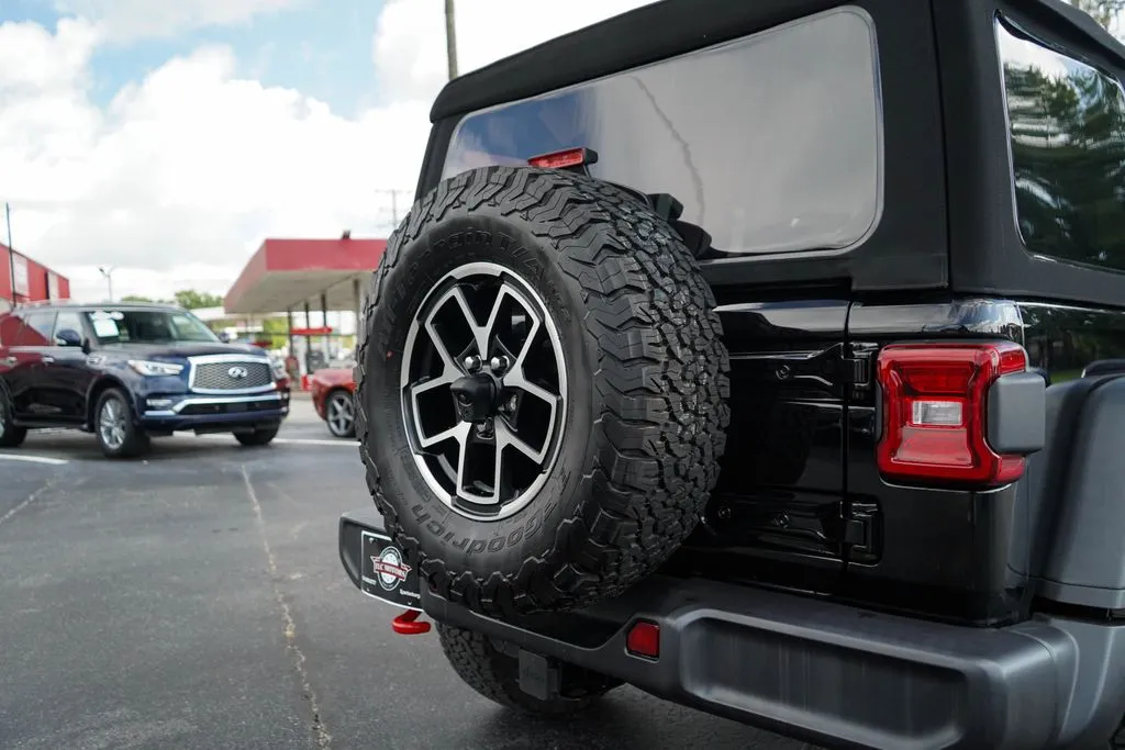 Jeep Wrangler photo 20