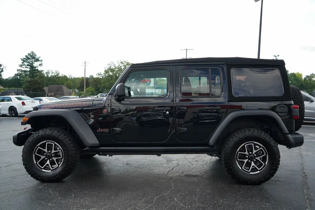 Jeep Wrangler photo 26