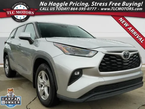 Silver 2023 Toyota Highlander LE for sale in Moore, SC