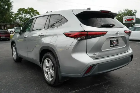 Another view of 2023 Toyota Highlander LE for sale in Moore, SC at TLC Motors