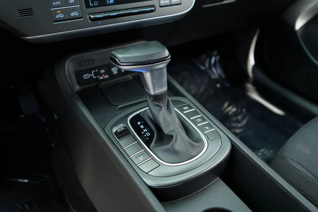 Hyundai Kona photo 36