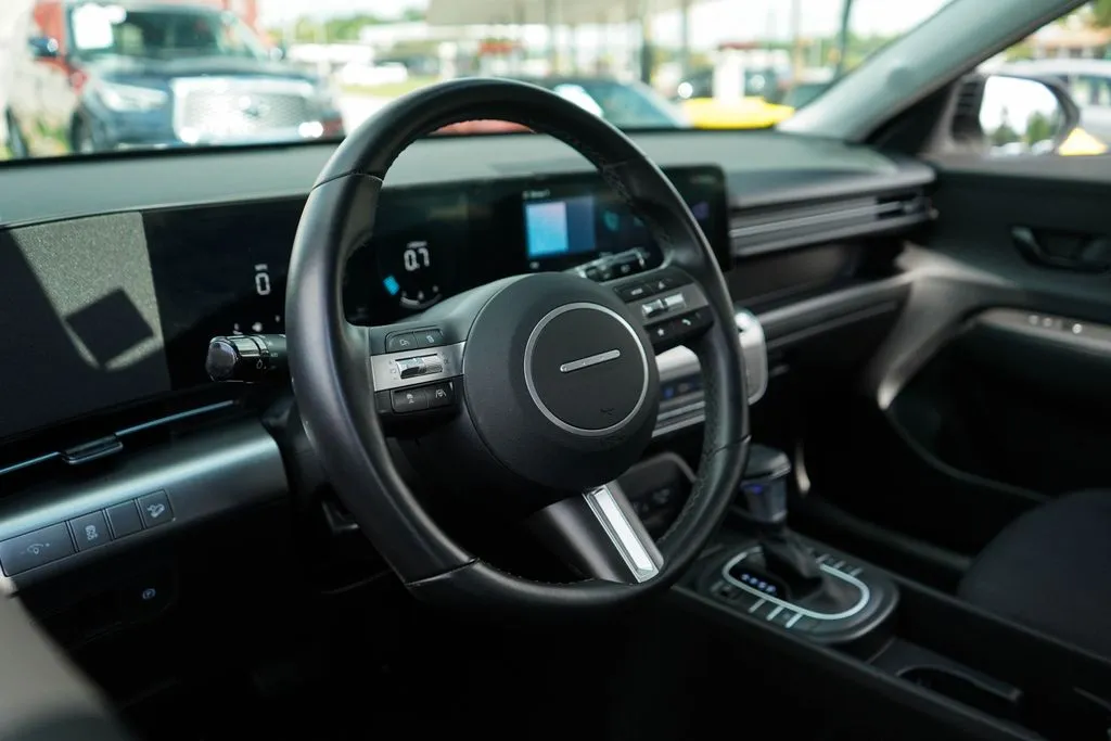 Hyundai Kona photo 5