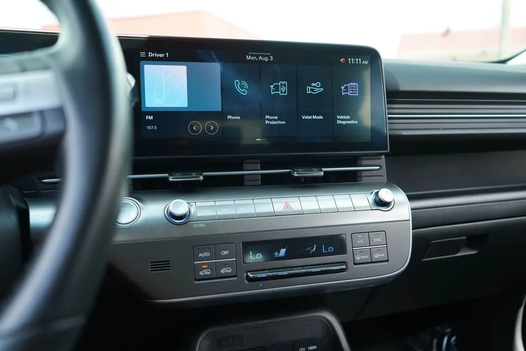 Hyundai Kona photo 7