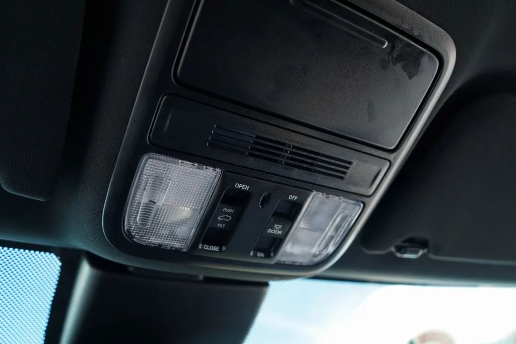Honda Odyssey photo 11