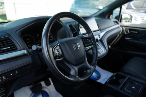 More photos of 2025 Honda Odyssey Sport-L at TLC Motors, SC