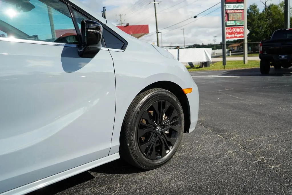 Honda Odyssey photo 18