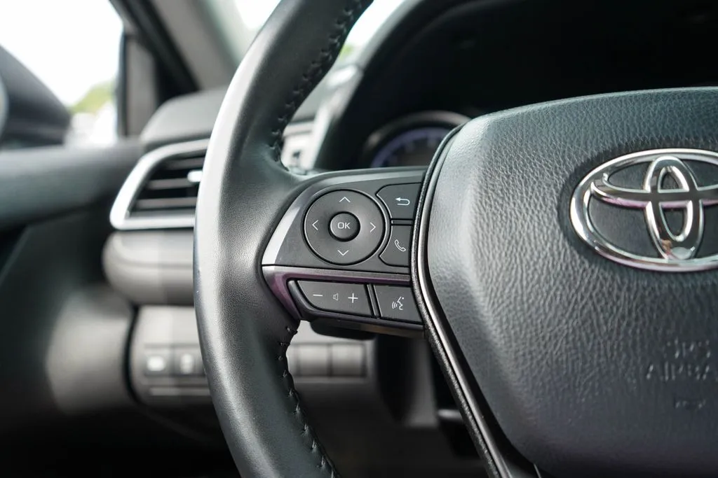 Toyota Camry photo 27