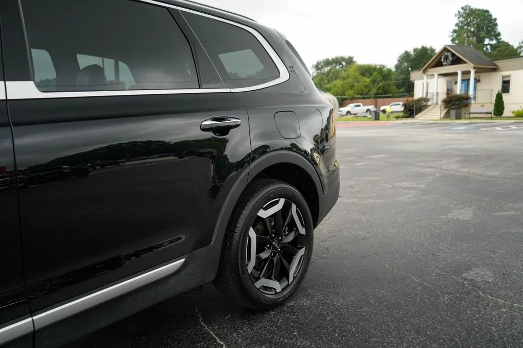 Kia Telluride photo 24