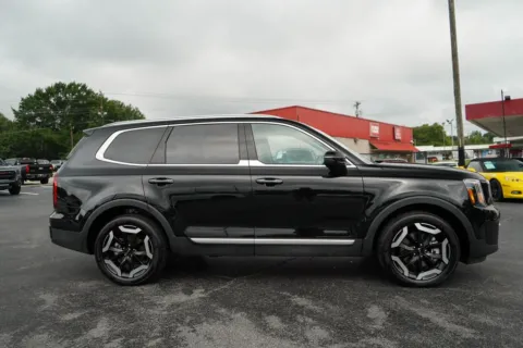 Photos of 2025 Kia Telluride S for sale in Moore, SC at TLC Motors