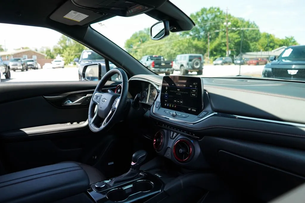 Chevrolet Blazer photo 13