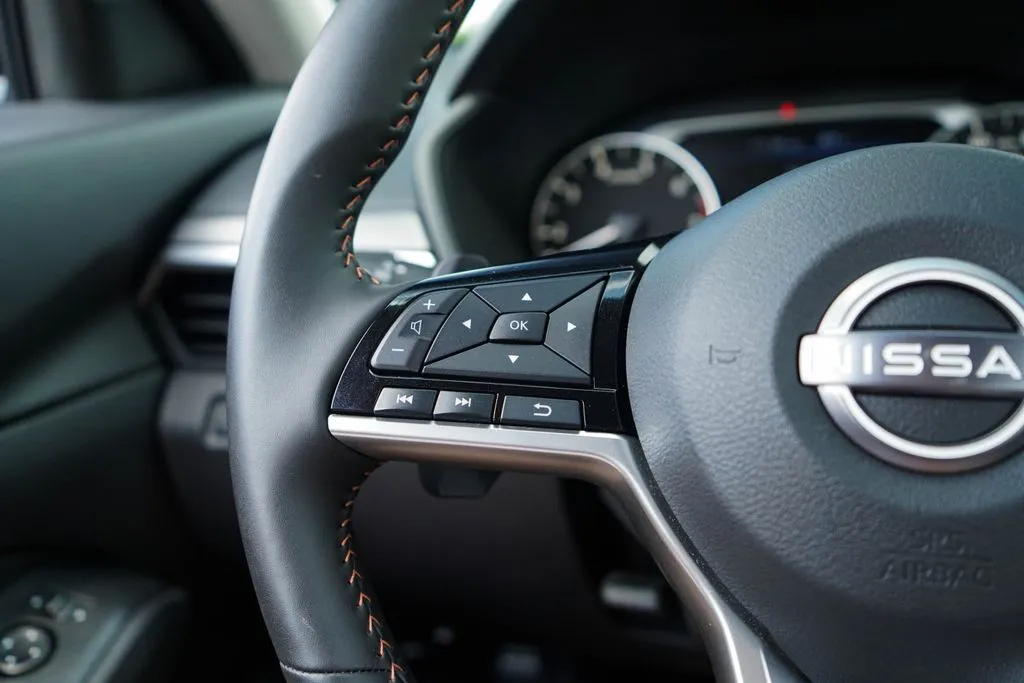 Nissan Altima photo 31