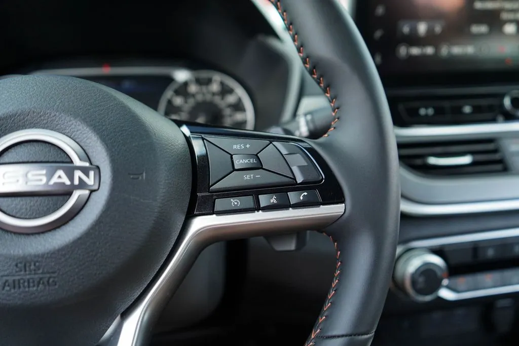 Nissan Altima photo 28