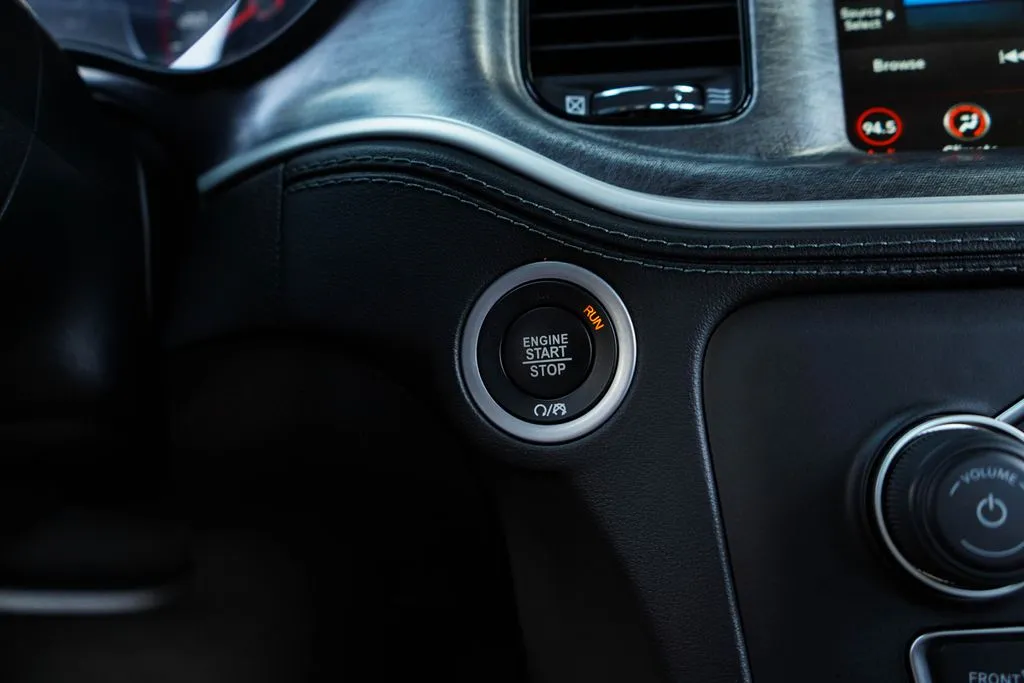 Dodge Charger photo 28