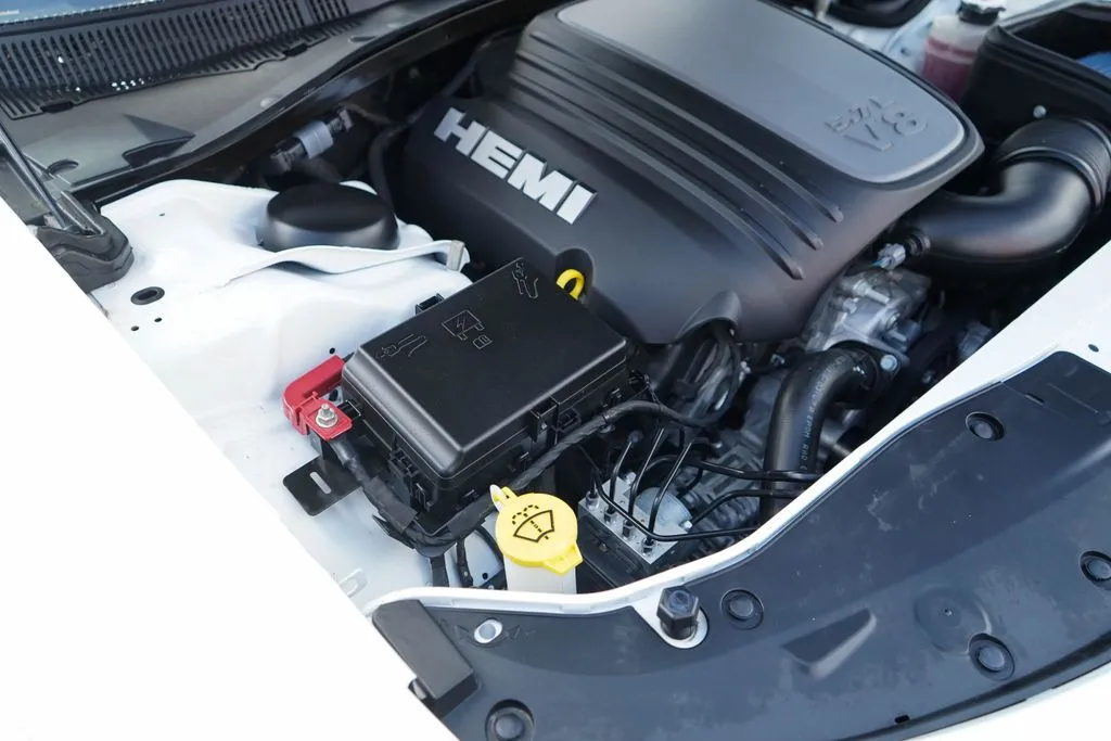 Dodge Charger photo 36