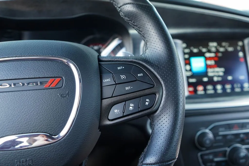 Dodge Charger photo 33