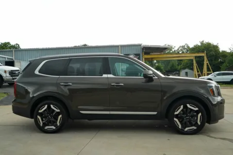 Another view of 2025 Kia Telluride S for sale in Moore, SC at TLC Motors