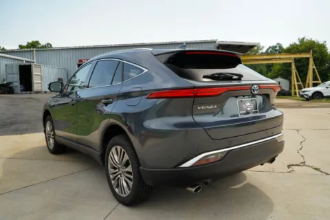More photos of 2024 Toyota Venza Limited at TLC Motors, SC