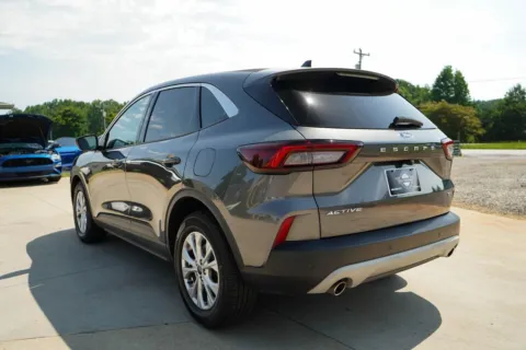 More photos of 2023 Ford Escape Hybrid Active at TLC Motors, SC