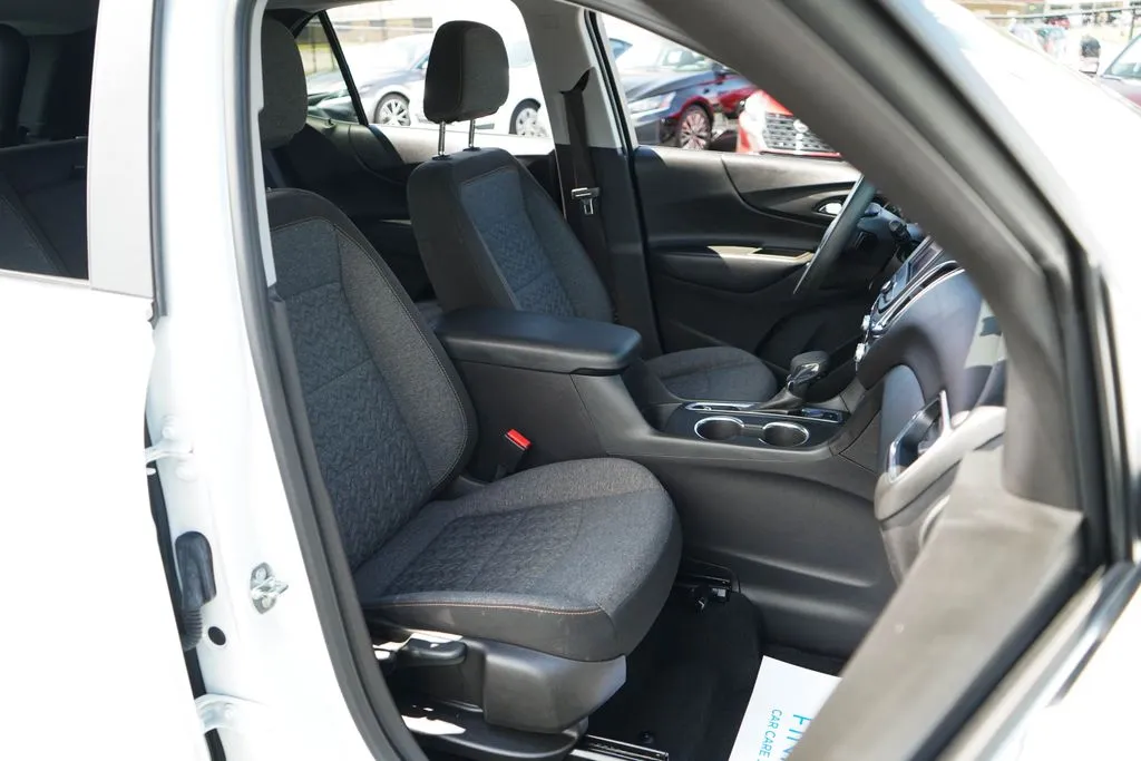 Chevrolet Equinox photo 12
