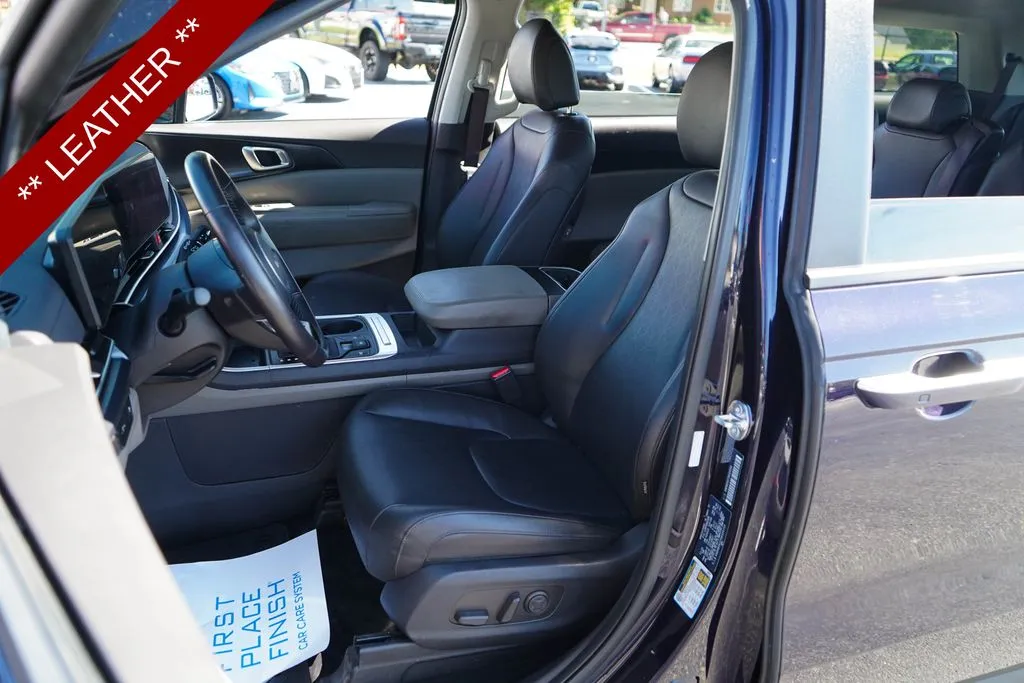 Kia Carnival photo 6
