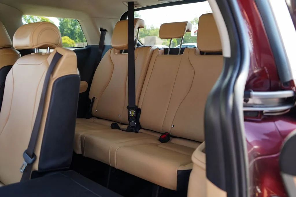 Kia Carnival photo 15