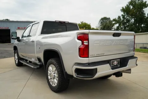 More photos of 2022 Chevrolet Silverado 2500 HD High Country at TLC Motors, SC