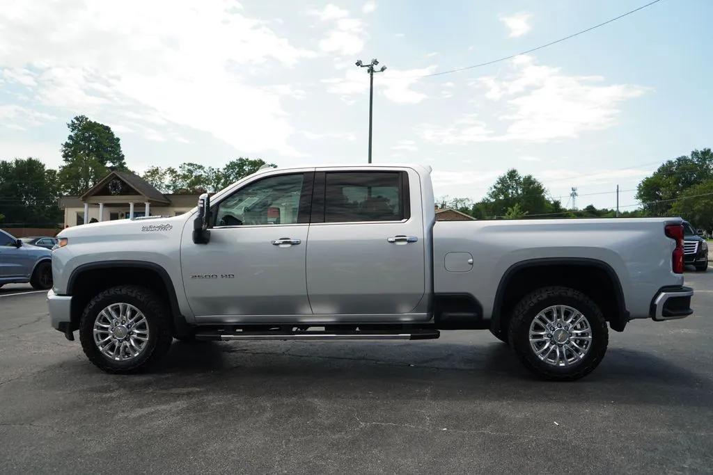 Chevrolet Silverado photo 26