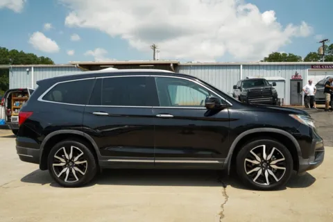 Another view of 2019 Honda Pilot Touring for sale in Moore, SC at TLC Motors