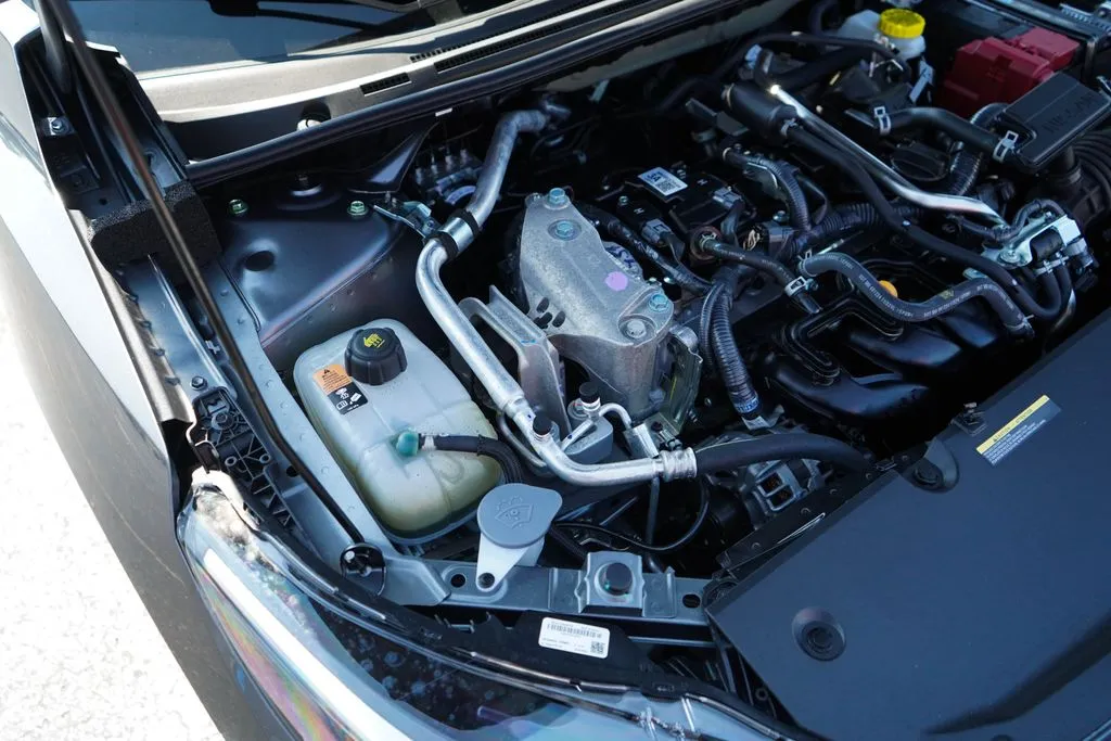 Nissan Sentra photo 35