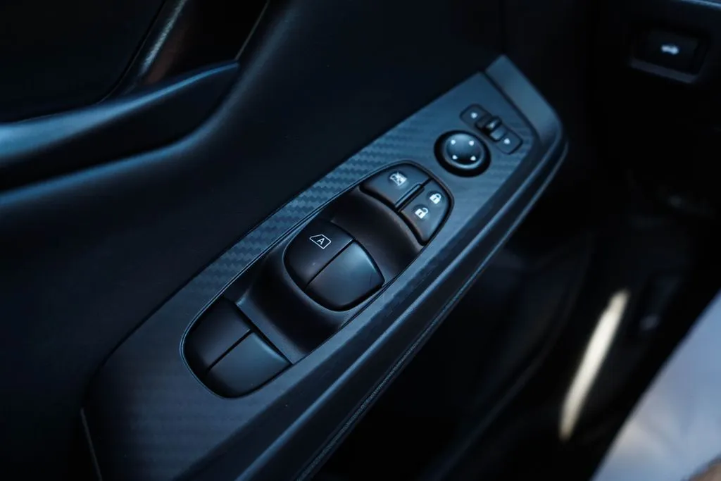Nissan Sentra photo 29
