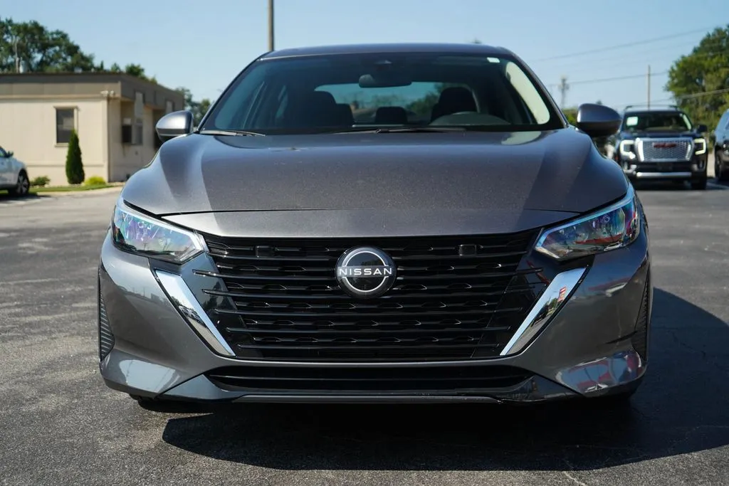 Nissan Sentra photo 16