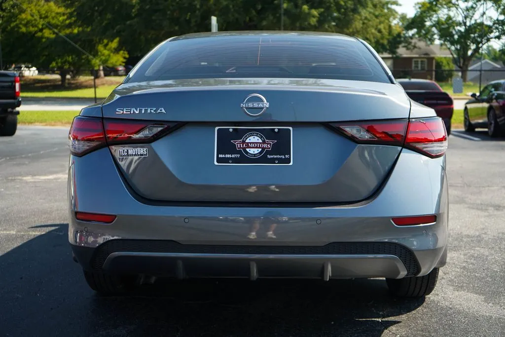 Nissan Sentra photo 19