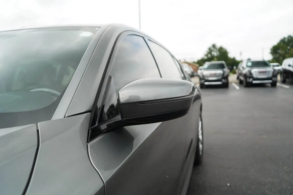 BMW 7 Series photo 23