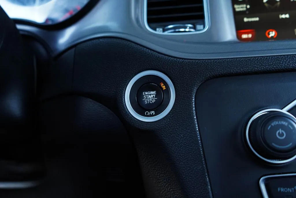 Dodge Charger photo 27